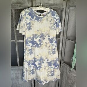 LuLaRoe Roselyn style dress